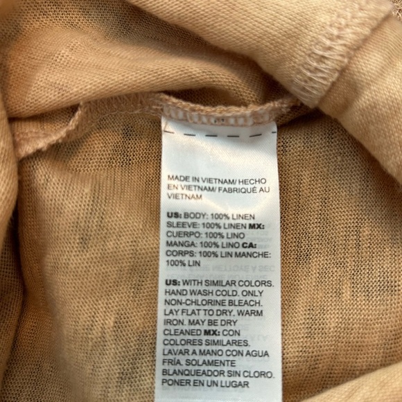 Chico’s 100% linen Elegant Off-Shoulder Tan Top NWT - Picture 9 of 9